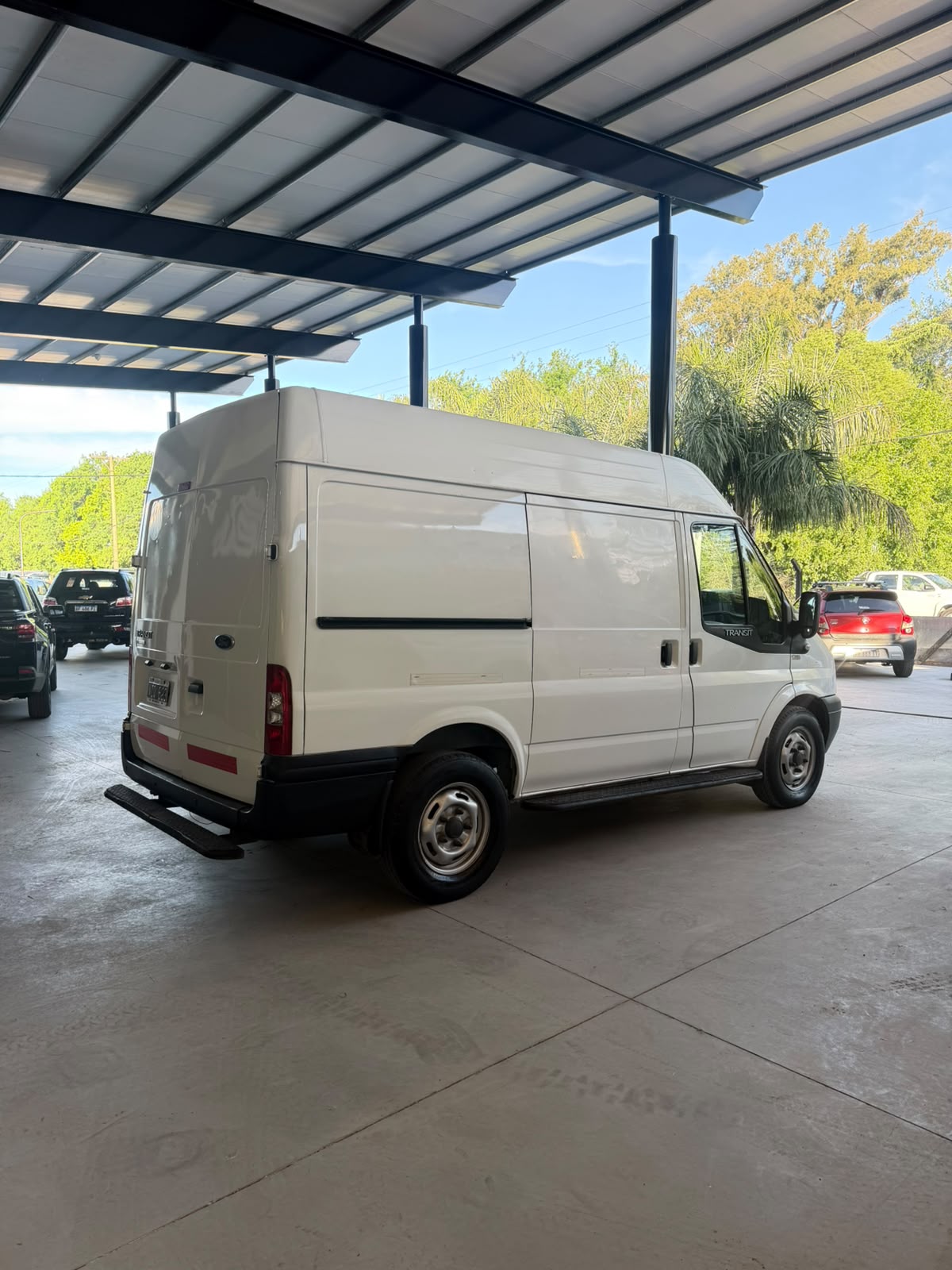 FORD - TRANSIT  2.2  T 330  - MANUAL  - 2013